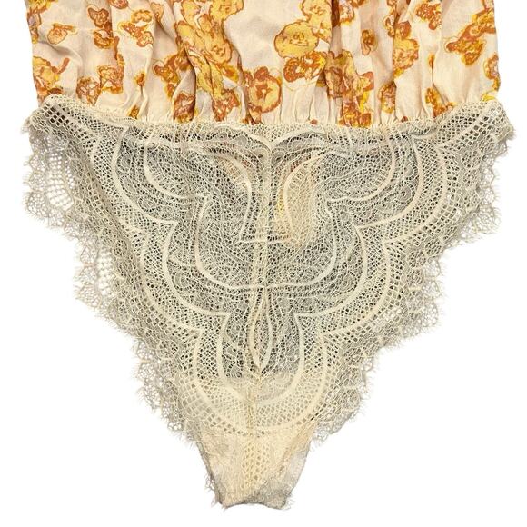 Intimately Free People Forties Feels Bodysuit Large Floral Tied Bell Sleeve - Picture 5 of 9